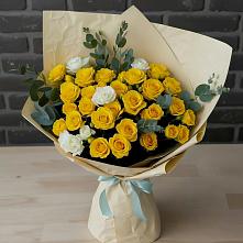 Букет цветов из:  Розы в Мильково Камчатского края