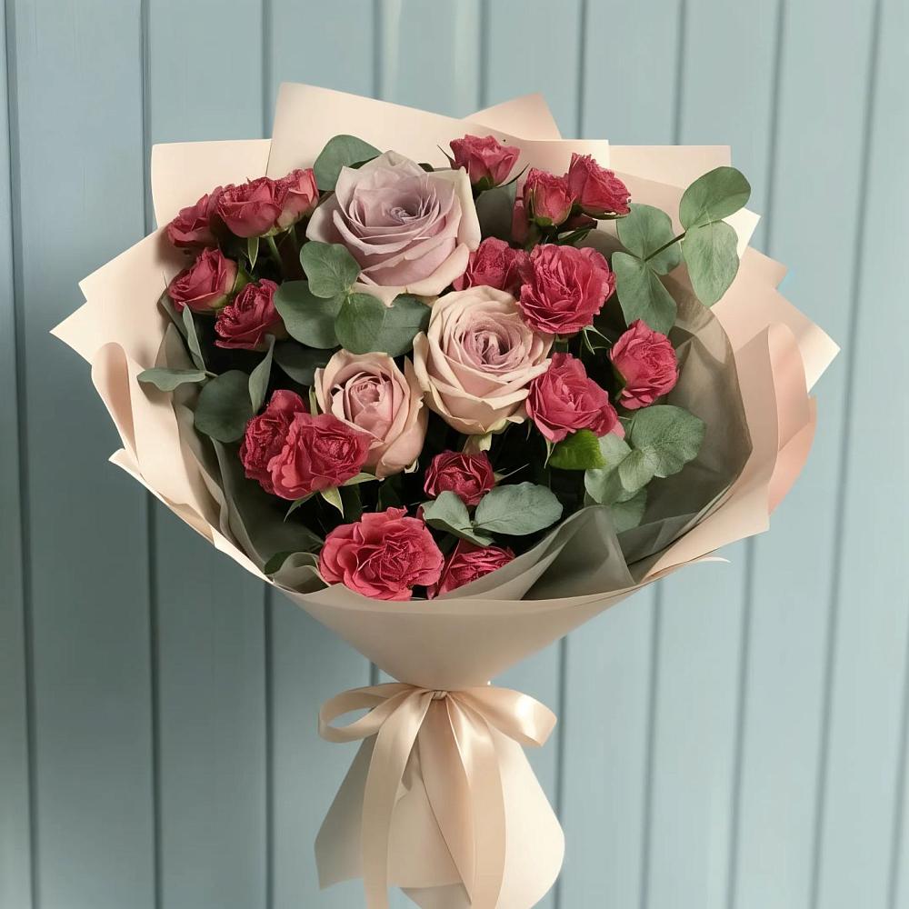 Букет цветов из: Гвоздики и Розы в Мильково Камчатского края
