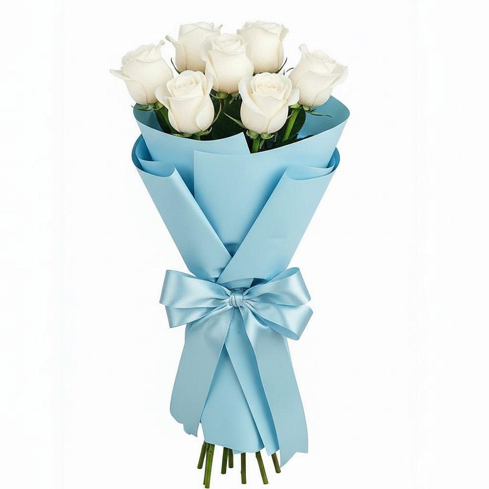 Букет 7 белых роз Проуд в Мильково Камчатского края