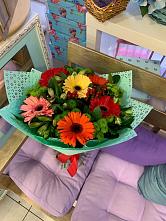 Букет цветов из:  Герберы, Хризантемы и Альстромерии в Мильково Камчатского края