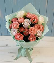 Букет цветов из:  Розы #REPLACE_PRED# Мильково Камчатского края