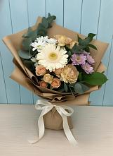 Букет цветов из:  Герберы и Хризантемы в Мильково Камчатского края