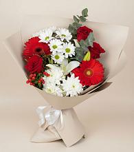 Букет цветов из:  Розы, Хризантемы, Герберы и Лилии в Мильково Камчатского края
