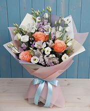 Букет цветов из:  Лизиантусы, Розы, Альстромерии и Гипсофила #REPLACE_PRED# Мильково Камчатского края