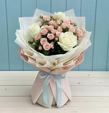 Букет цветов из:  Розы в Мильково Камчатского края