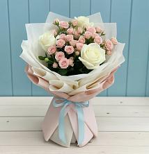 Букет цветов из:  Розы в Мильково Камчатского края