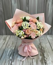 Букет цветов из:  Гвоздики, Розы и Хризантемы в Мильково Камчатского края