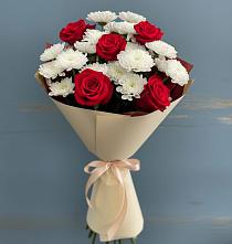 Букет цветов из:  Розы и Хризантемы в Мильково Камчатского края