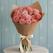 Букет цветов из:  Розы в Мильково Камчатского края