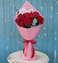 Букет цветов из:  Розы в Мильково Камчатского края