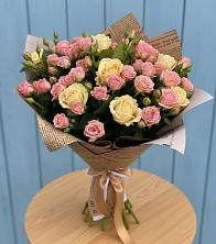 Букет цветов из:  Розы в Мильково Камчатского края