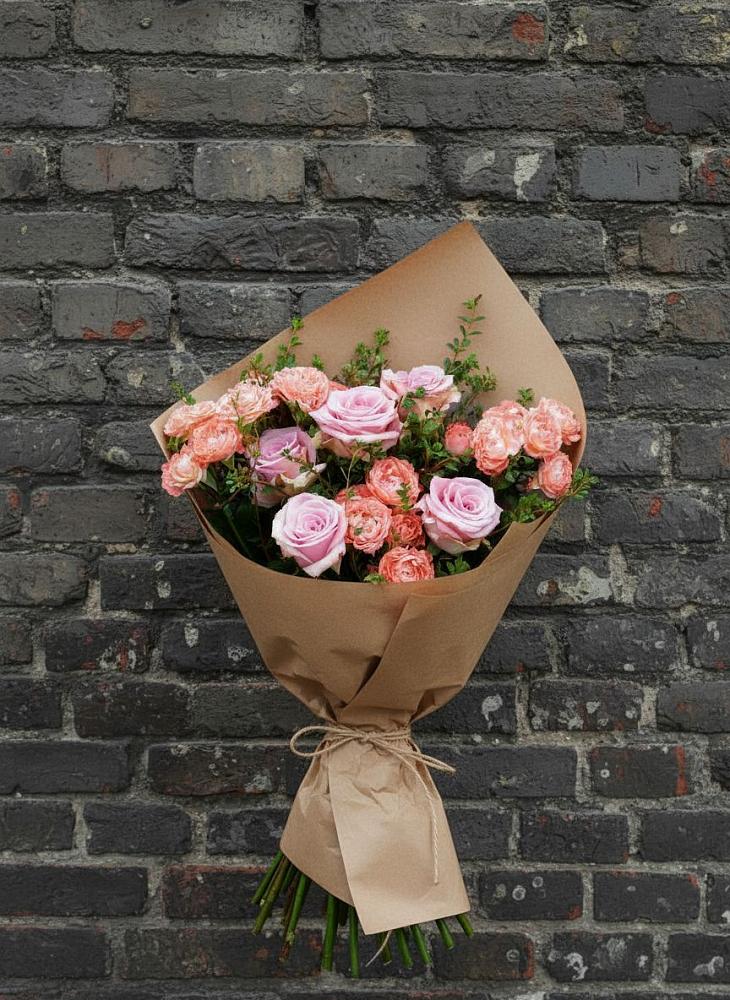 Букет цветов из: Розы в Мильково Камчатского края