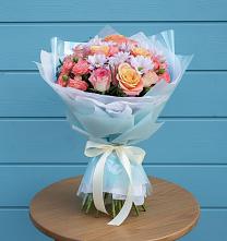 Букет цветов из:  Хризантемы и Розы в Мильково Камчатского края